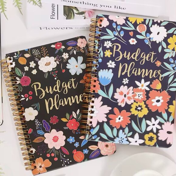 Vintage Flower Budget Planner: A5 Undated Financial Organizer with Expense Track - Picture 1 of 7